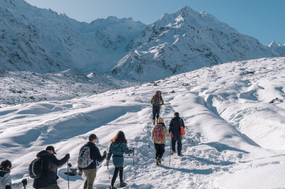 2 Feature Images 1920x1080px (43)